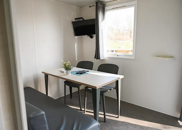 - Eidernest 1 Vakantiehuis Suderstapel